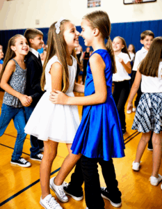 how to get a girlfriend in middle school